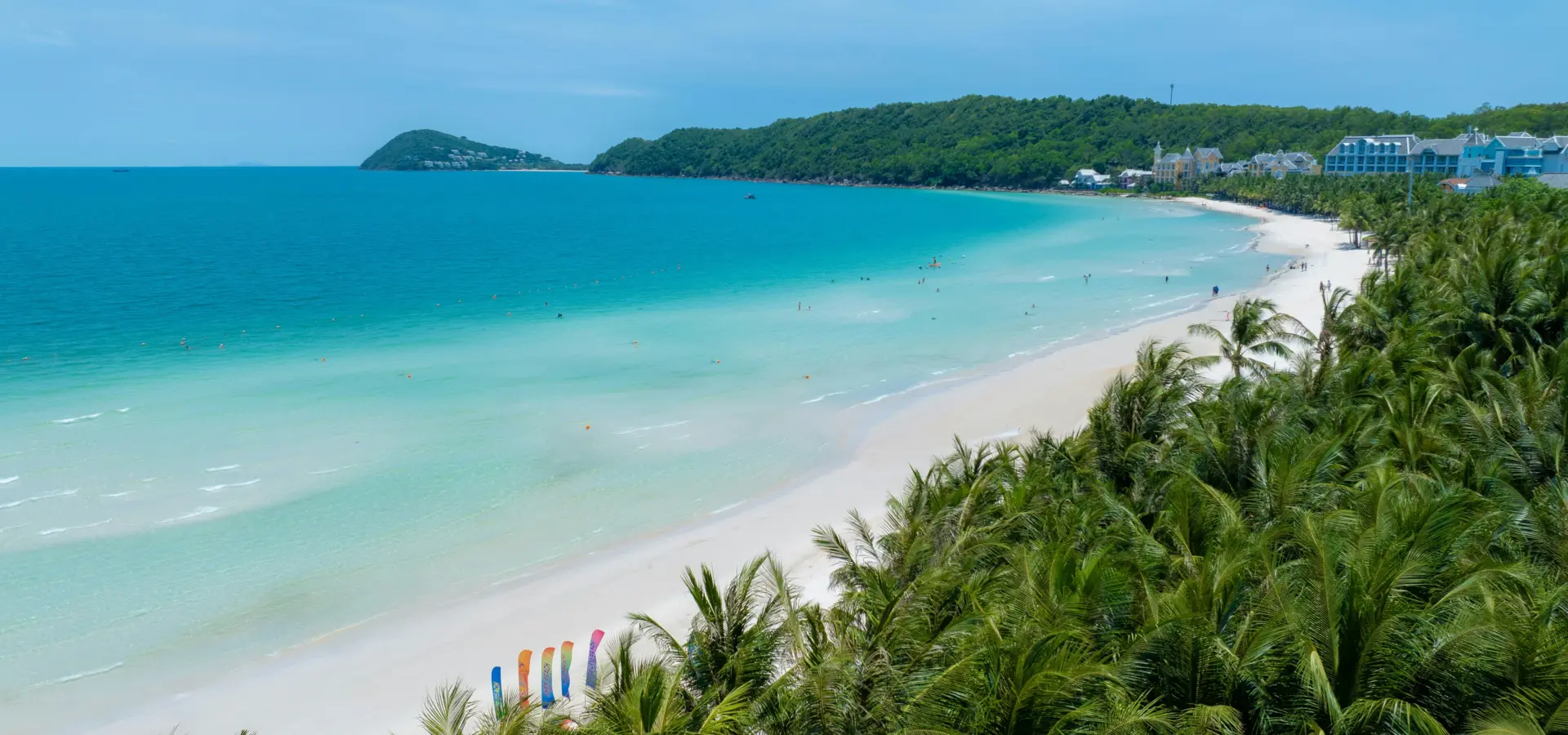 Avila Travel Vietnam playa