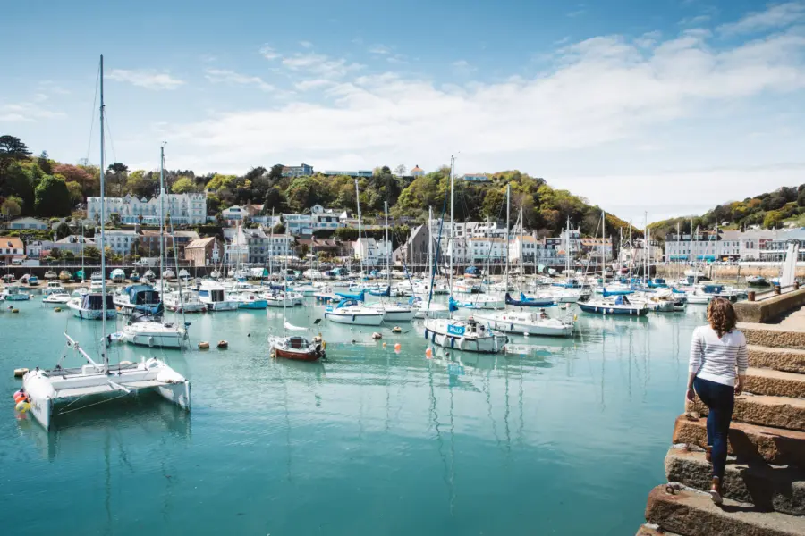 Avila Reizen Inglaterra Jersey St Aubin