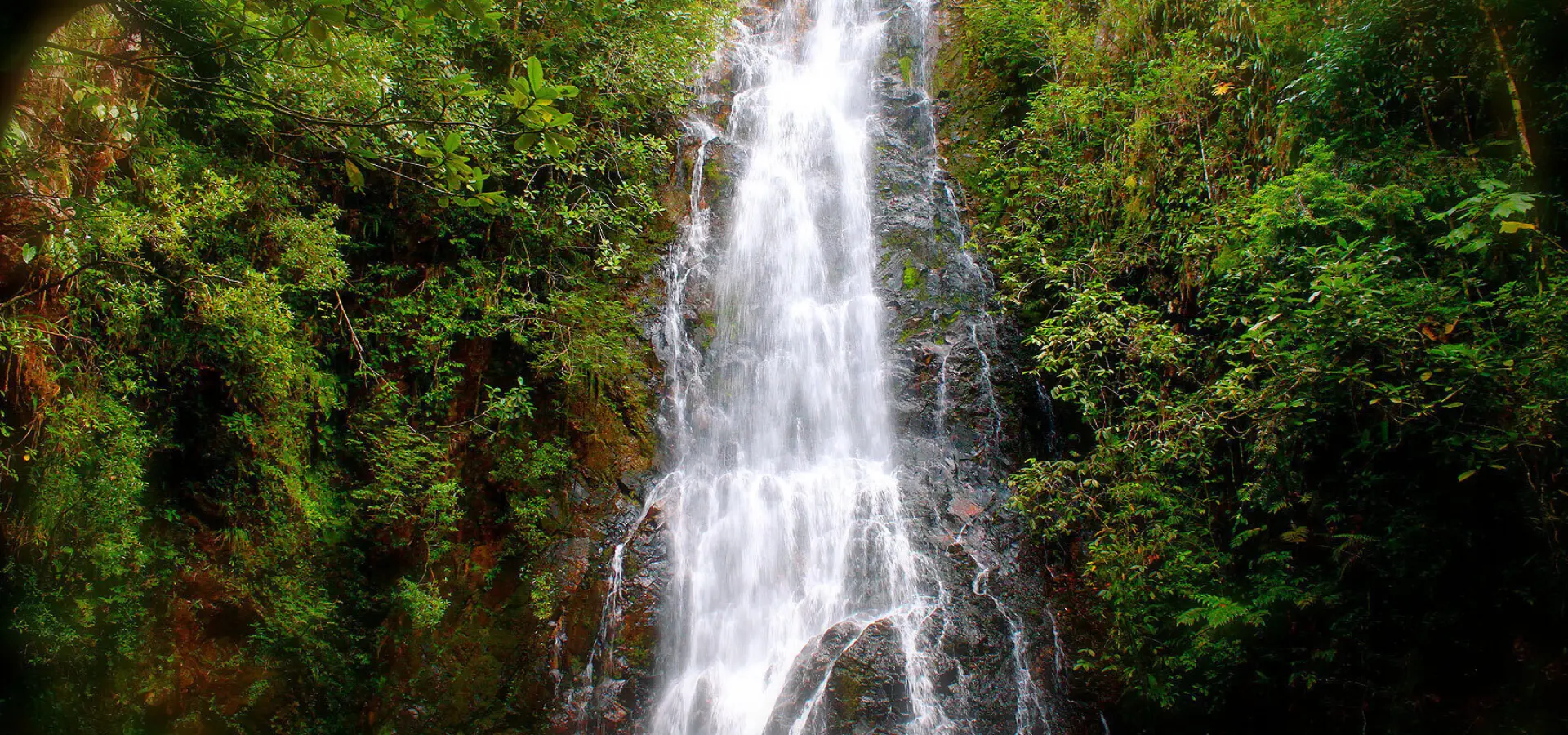8 cascada hidden valley inn