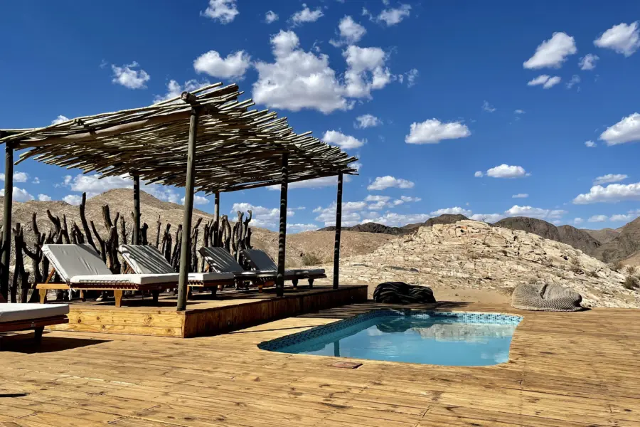 08 piscina del Hoanib Valley