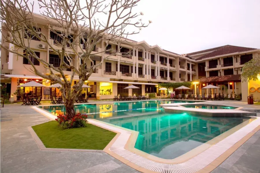 Piscina 21