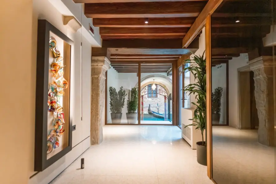 1737044125381 Palazzetto Mi Venecia Sala 1 2048x1365