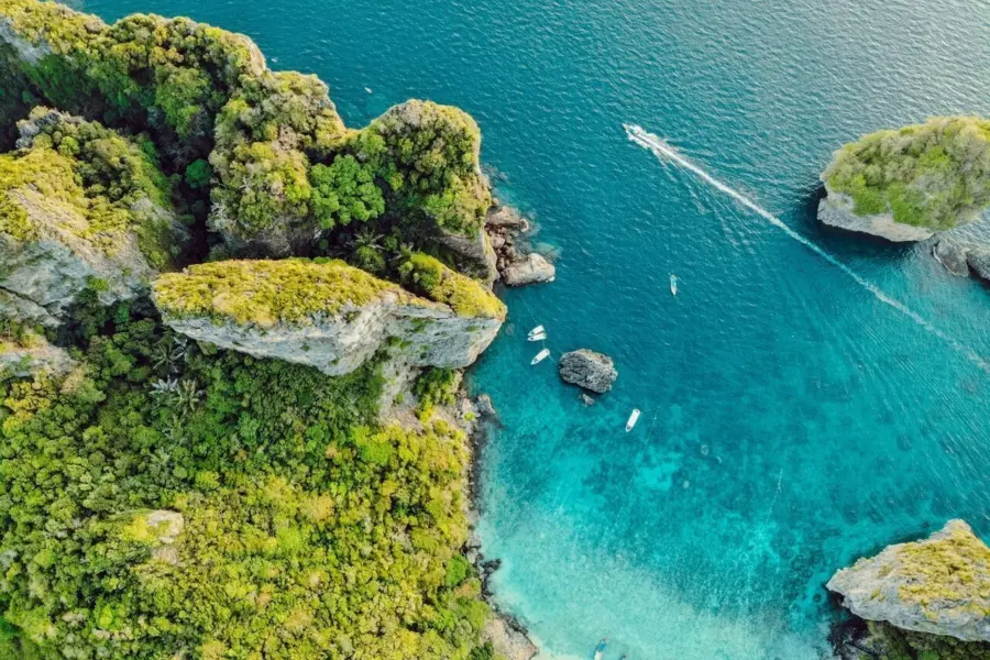 Avila travel tailandia bahía de krabi desde arriba