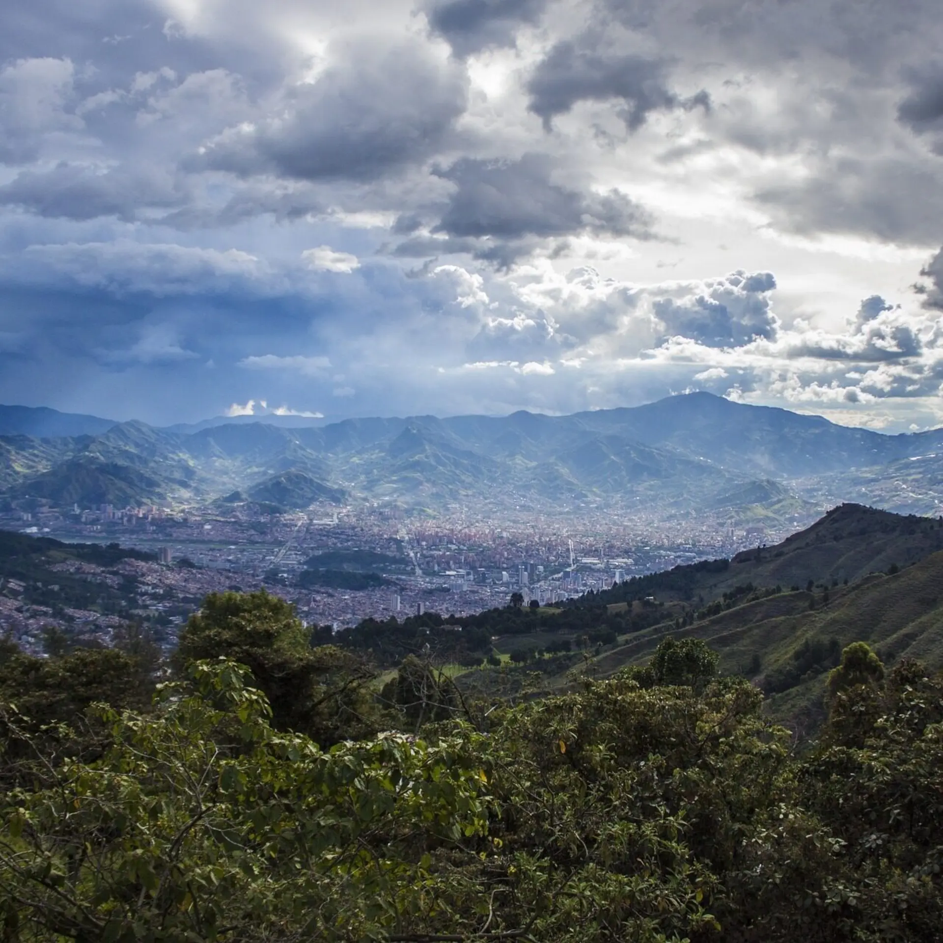 Medellín g73f65778c 1920