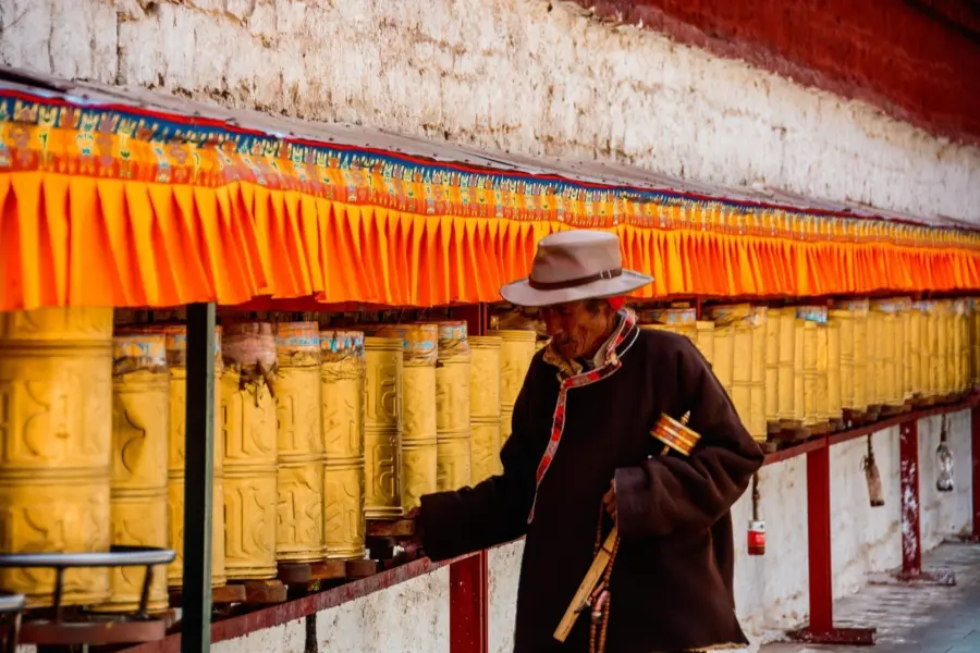 Lhasa 20674891920