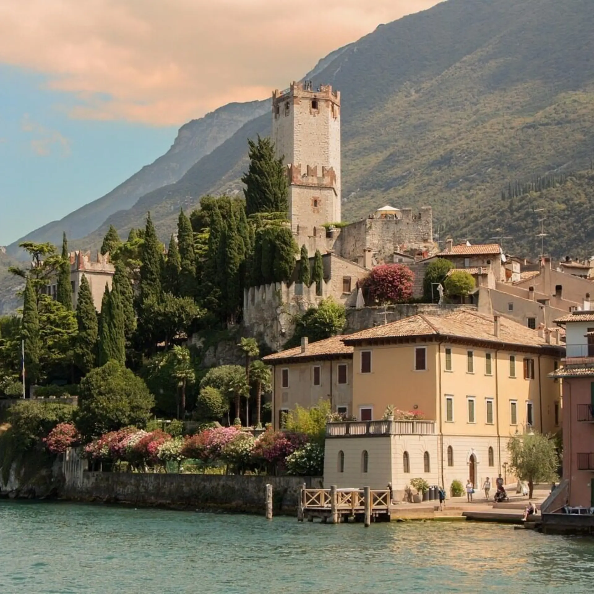 Malcesine 3016795 1280