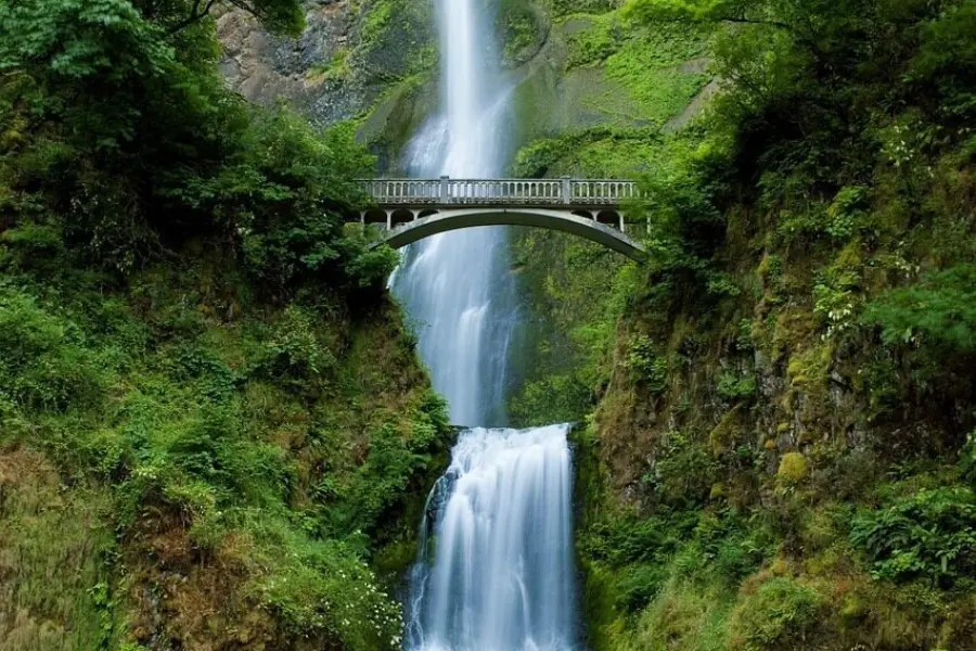 Cascada 472619612801