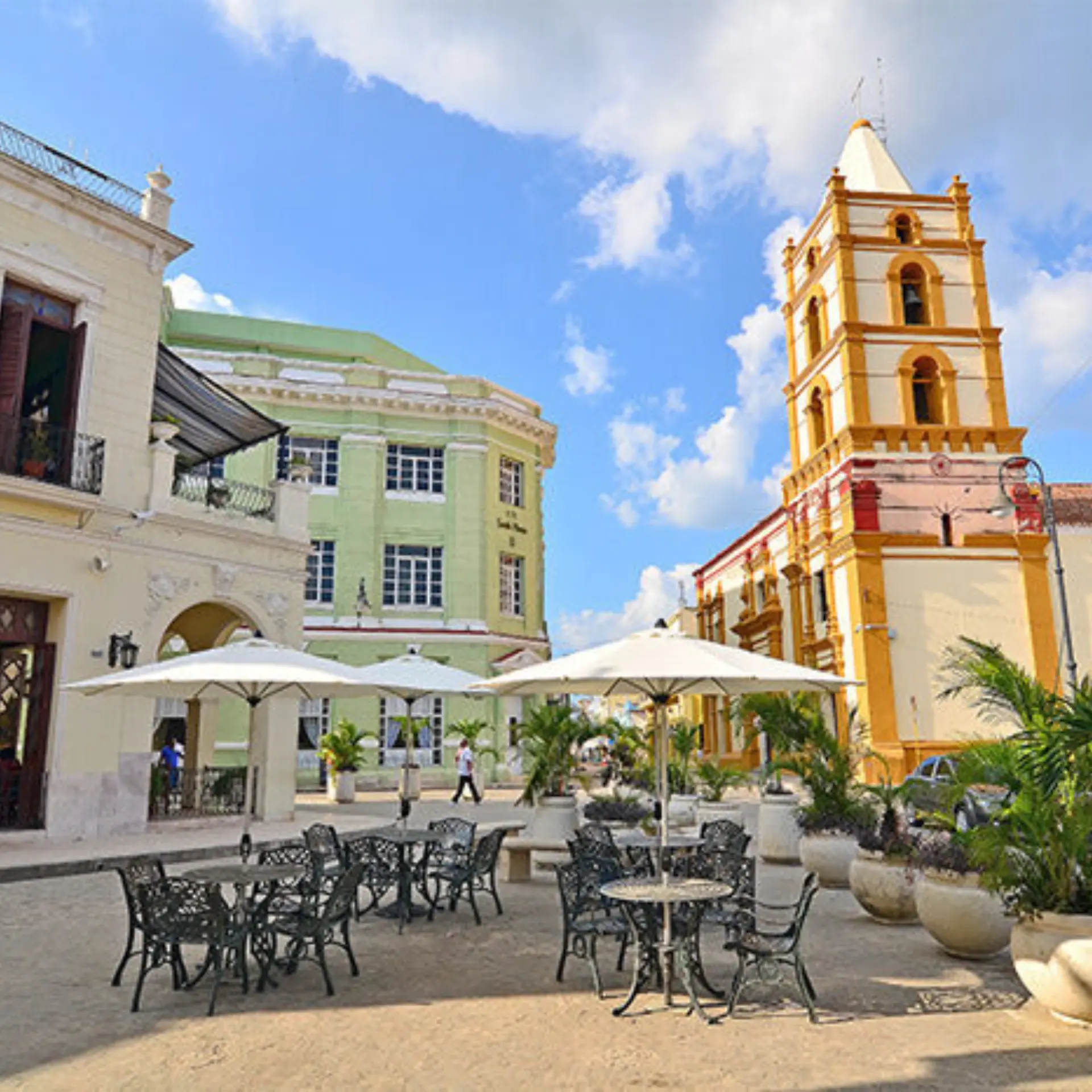 Exterior 2