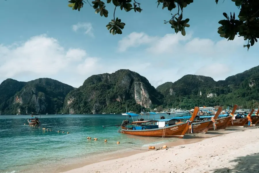 Avila travel tailandia ko phi phi barcos tradicionales